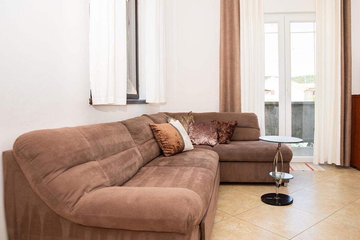סופטרסקה דראגה Apartman Mira I Denis מראה חיצוני תמונה